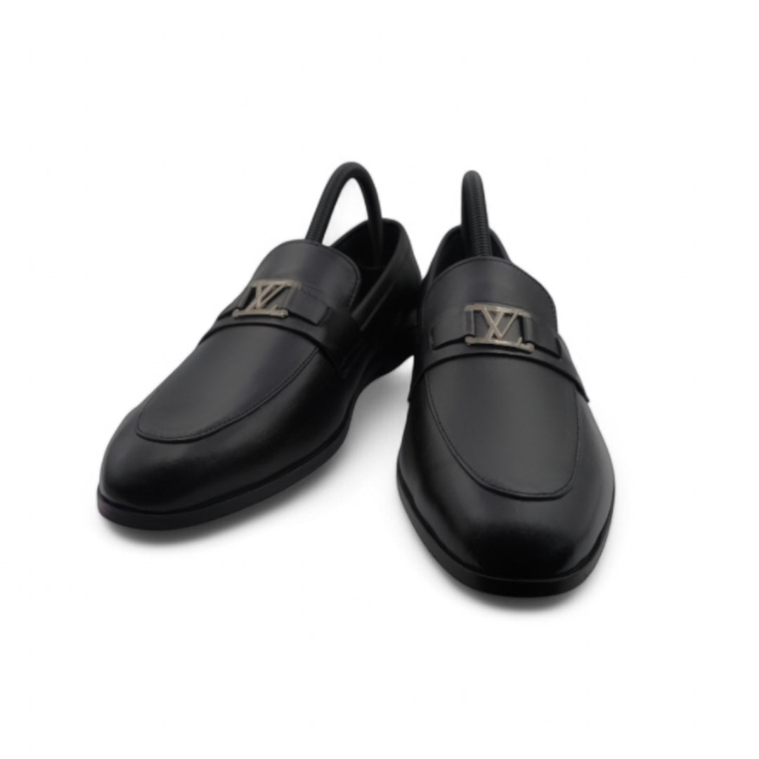 1701 ROYALE LEATHER